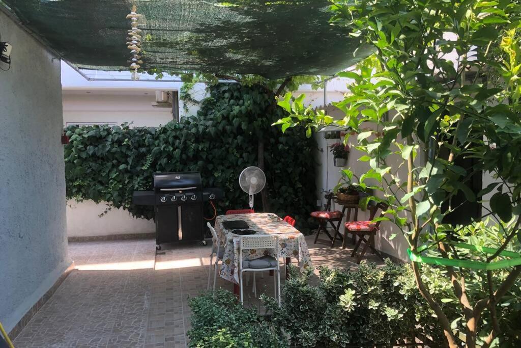 Ανακαινισμενη Μονοκατοικια 125 Τμ Στο Κεντρο Με Κηπο Villa Missolonghi Exterior photo